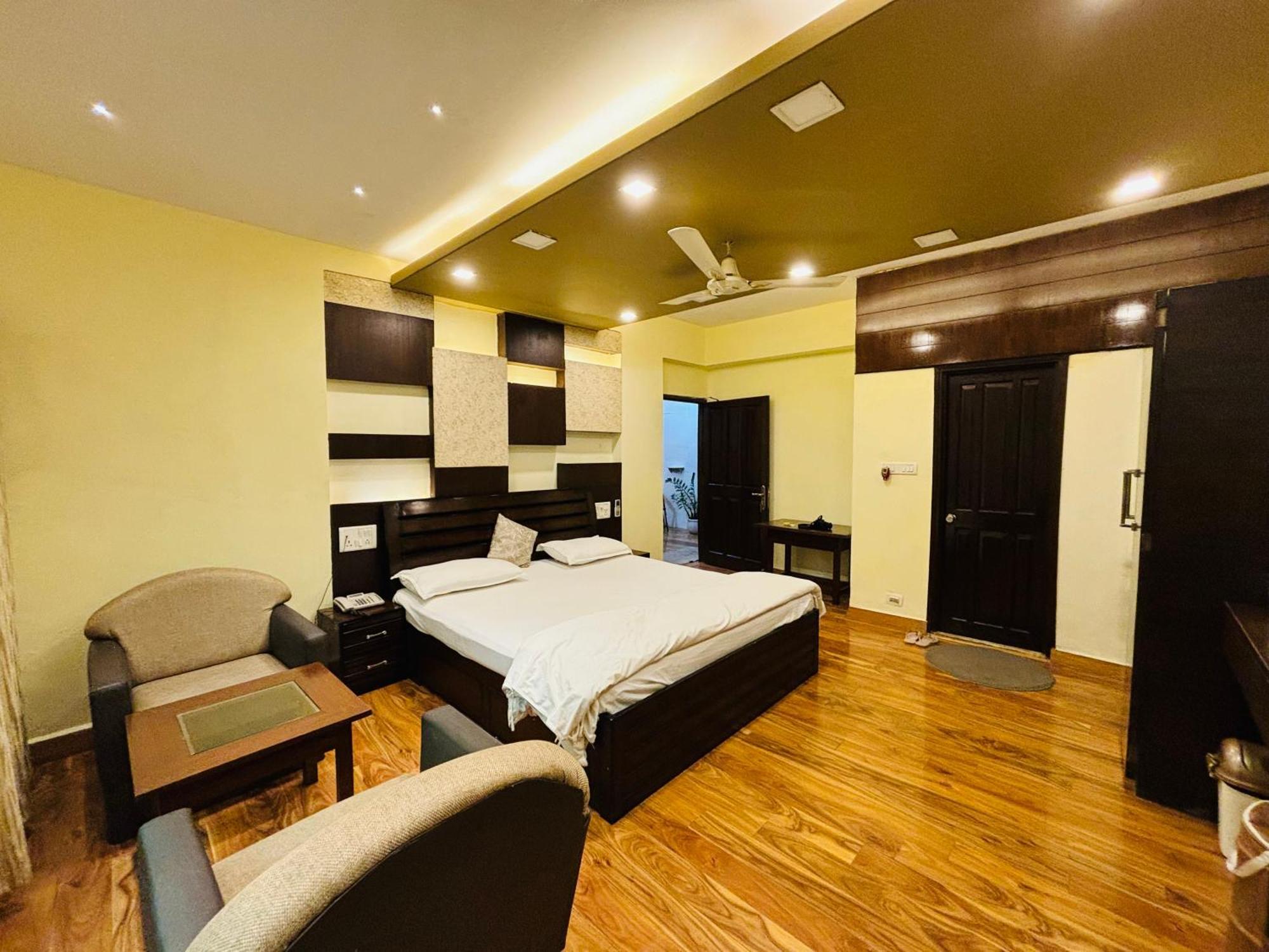 Royal Palms Luxury Service Apartment Nagpur Exterior foto